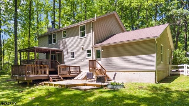 219 Buckley Ave, White Twp., NJ 07863