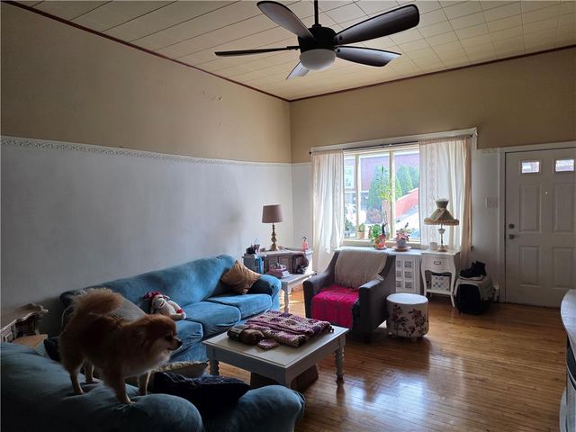 1356 Newport Avenue, Northampton Boro, PA 18067