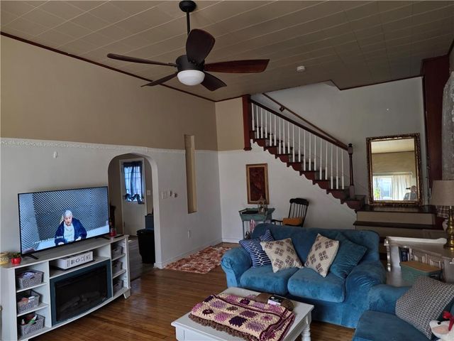 1356 Newport Avenue, Northampton Boro, PA 18067
