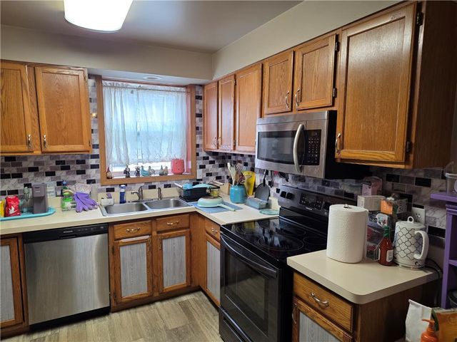 1356 Newport Avenue, Northampton Boro, PA 18067