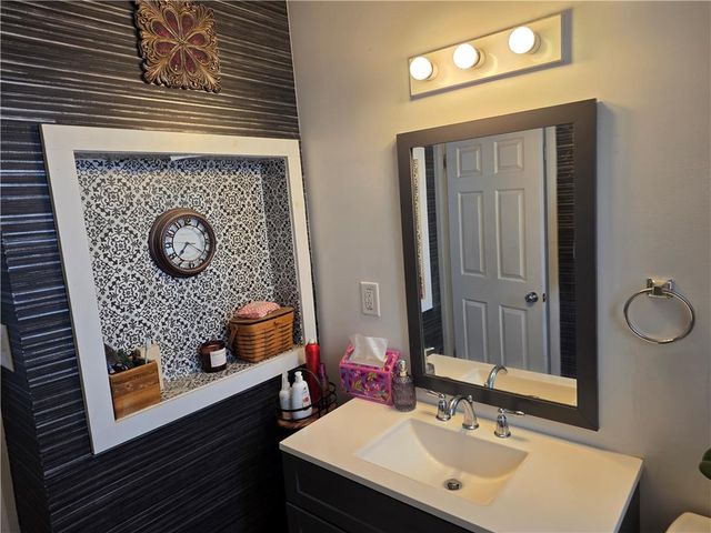 1356 Newport Avenue, Northampton Boro, PA 18067