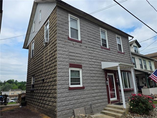 1356 Newport Avenue, Northampton Boro, PA 18067