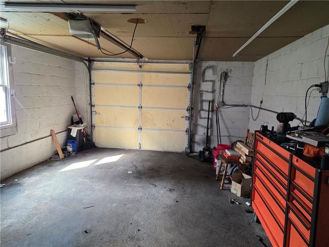 1356 Newport Avenue, Northampton Boro, PA 18067