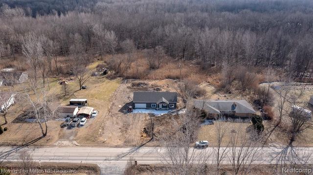 43001 Willow Road, New Boston, MI 48164