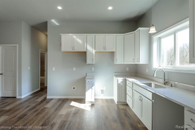 43001 Willow Road, New Boston, MI 48164