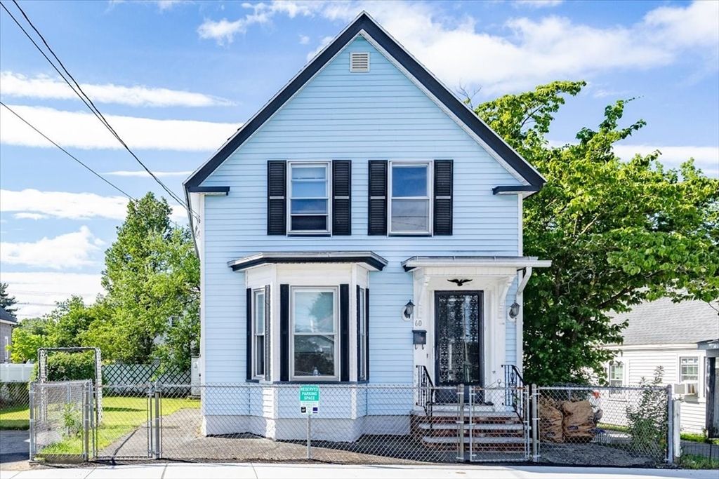 60 London St, Lowell, MA 01852