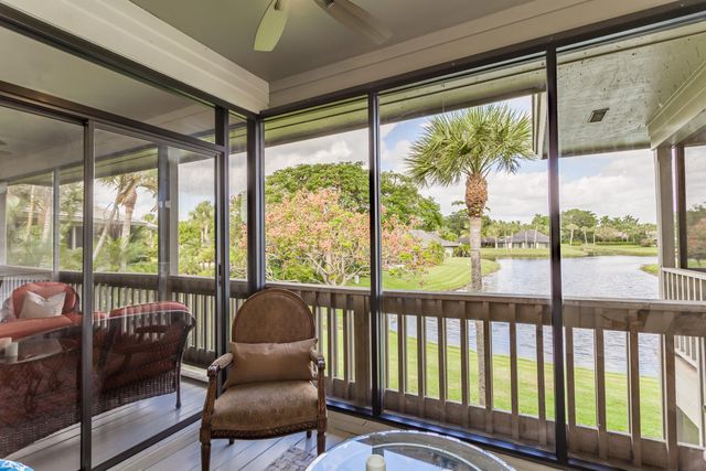 11842 Pebblewood Drive 201, Wellington, FL 33414