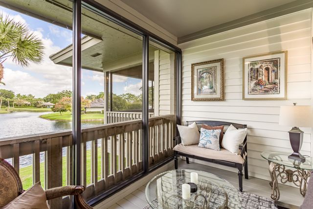 11842 Pebblewood Drive 201, Wellington, FL 33414