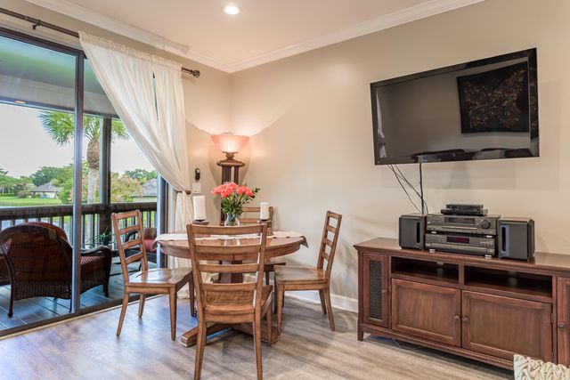 11842 Pebblewood Drive 201, Wellington, FL 33414