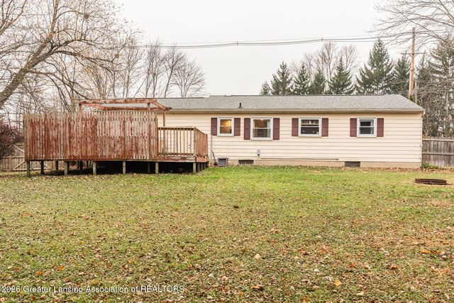 2332 Washington Road, Lansing, MI 48911