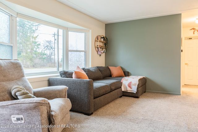 2332 Washington Road, Lansing, MI 48911