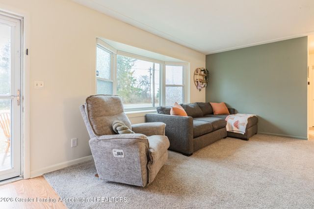 2332 Washington Road, Lansing, MI 48911
