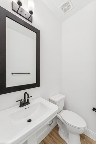 204 SE Birch Terrace, Stuart, FL 34997