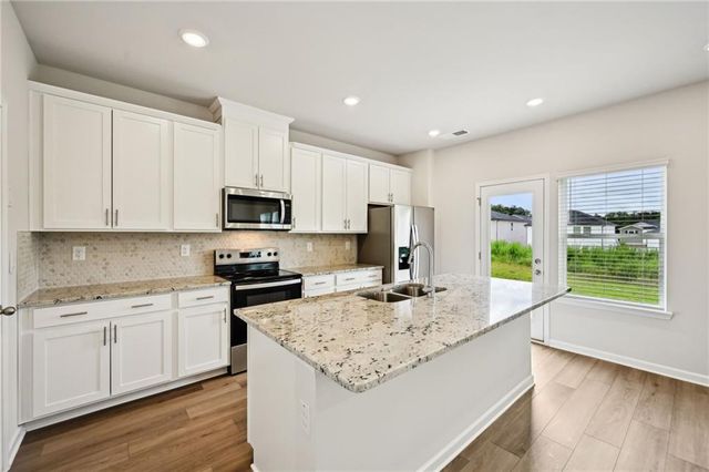 2761 Aralynn Way, College Park, GA 30337