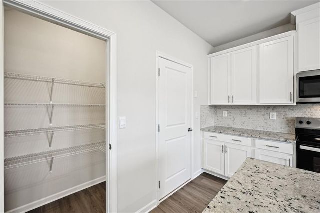 2761 Aralynn Way, College Park, GA 30337