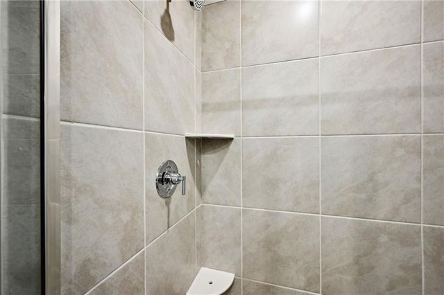 2761 Aralynn Way, College Park, GA 30337