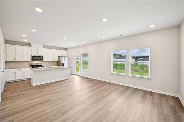 2761 Aralynn Way, College Park, GA 30337