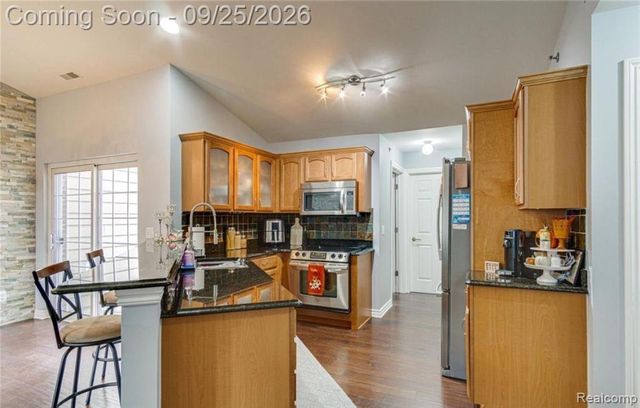 45889 Graystone Lane, Canton, MI 48187