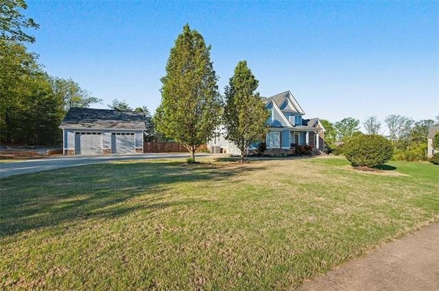 18 Thunderhawk Lane NE, Rydal, GA 30171