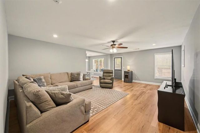 18 Thunderhawk Lane NE, Rydal, GA 30171