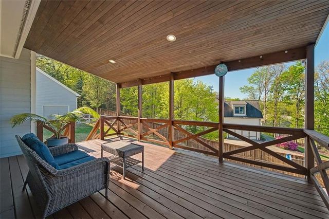 18 Thunderhawk Lane NE, Rydal, GA 30171