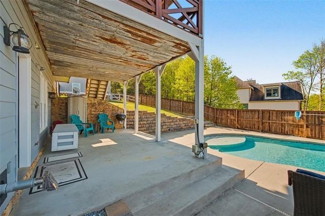 18 Thunderhawk Lane NE, Rydal, GA 30171
