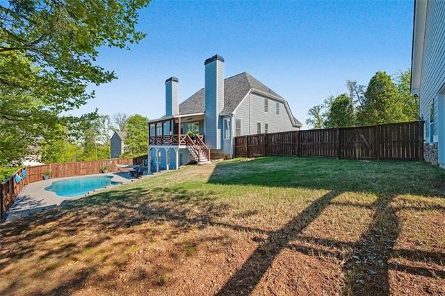 18 Thunderhawk Lane NE, Rydal, GA 30171