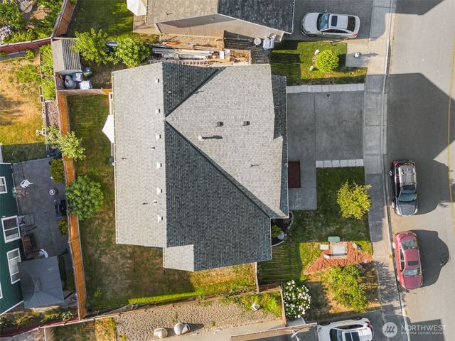 2724 58th Avenue E, Fife, WA 98424