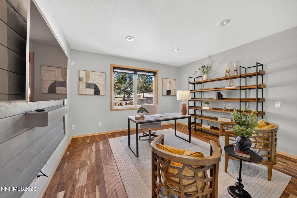 Image 15 of property listing at 255 Desatoya Court, Reno, NV 89511