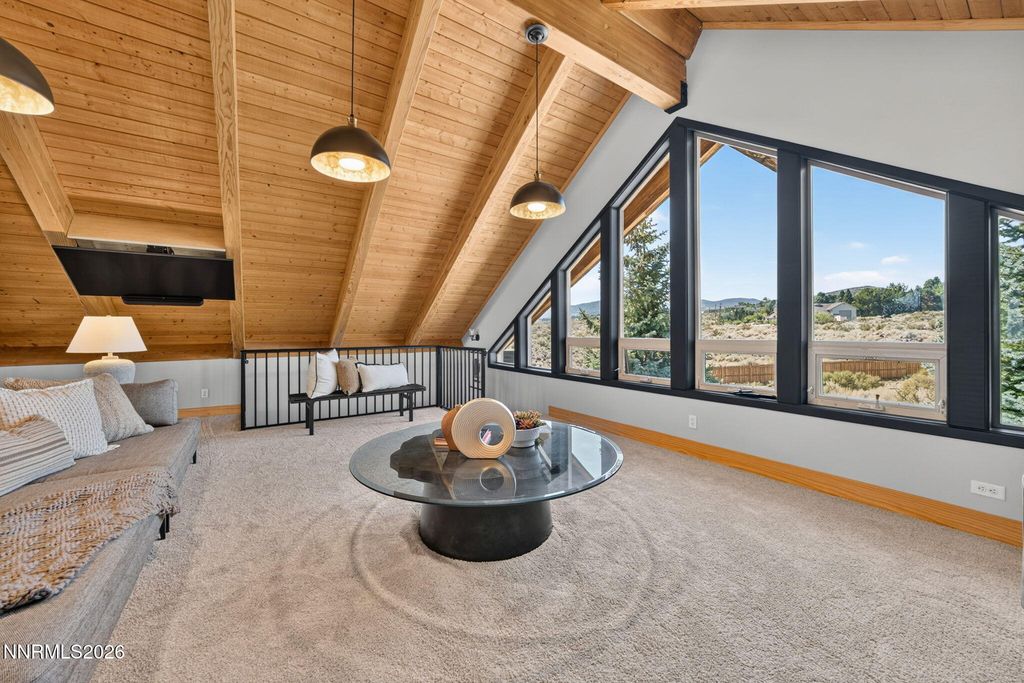 Image 21 of property listing at 255 Desatoya Court, Reno, NV 89511