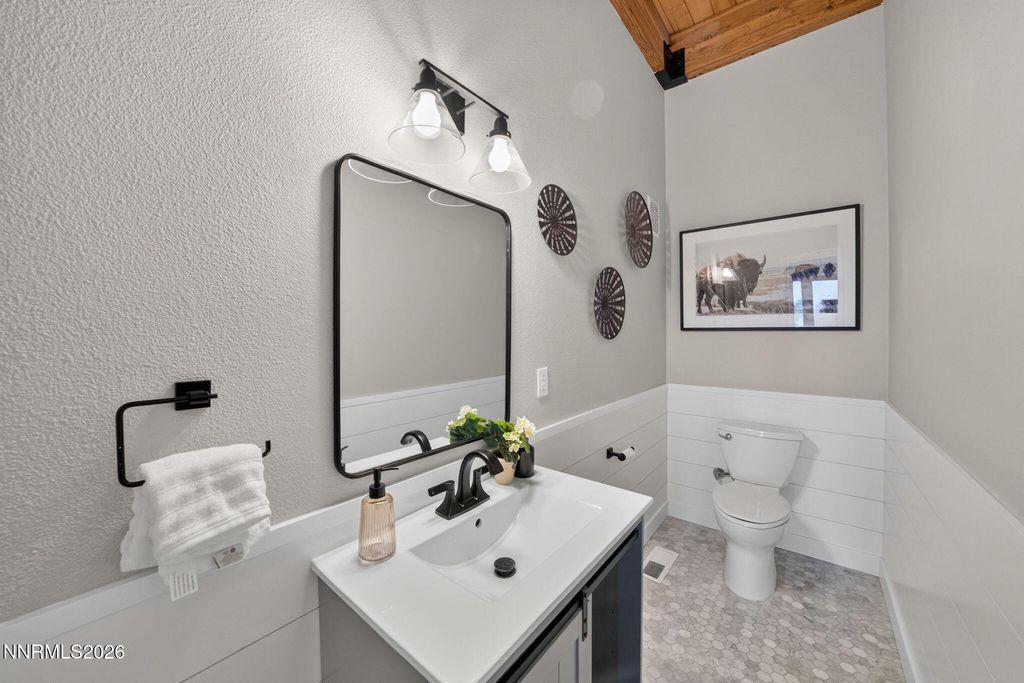 Image 29 of property listing at 255 Desatoya Court, Reno, NV 89511