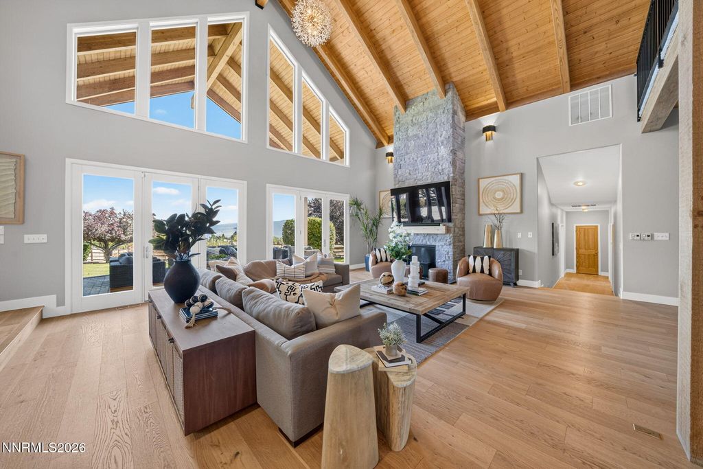 Image 9 of property listing at 255 Desatoya Court, Reno, NV 89511