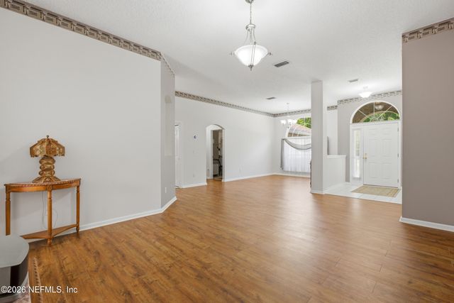 5526 BROADGATE Court, Jacksonville, FL 32244