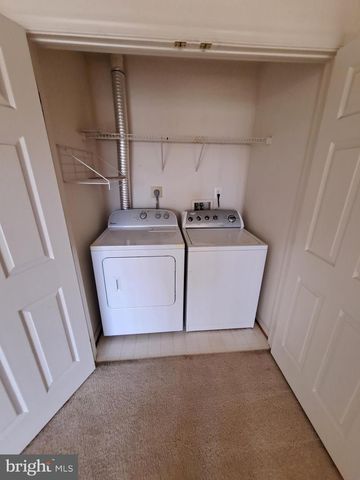 3567 MOON WAY, Woodbridge, VA 22193