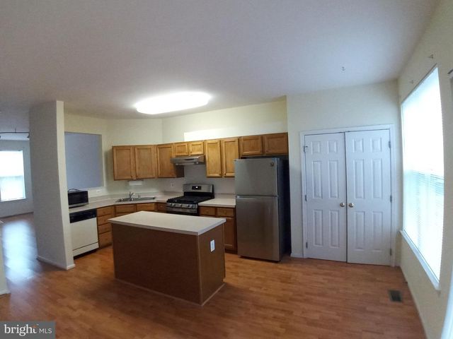 3567 MOON WAY, Woodbridge, VA 22193