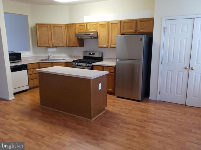 3567 MOON WAY, Woodbridge, VA 22193