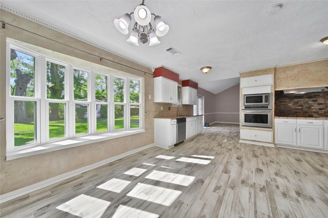 2006 Mermaid Lane, Houston, TX 77062