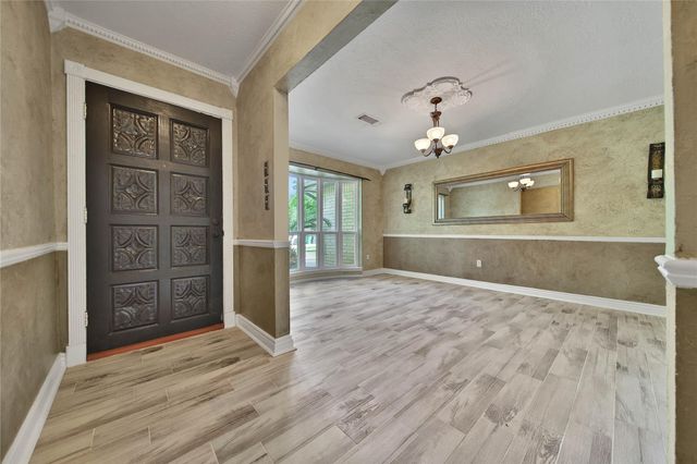 2006 Mermaid Lane, Houston, TX 77062