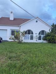 1499 NW 32nd Street, Miami, FL 33142