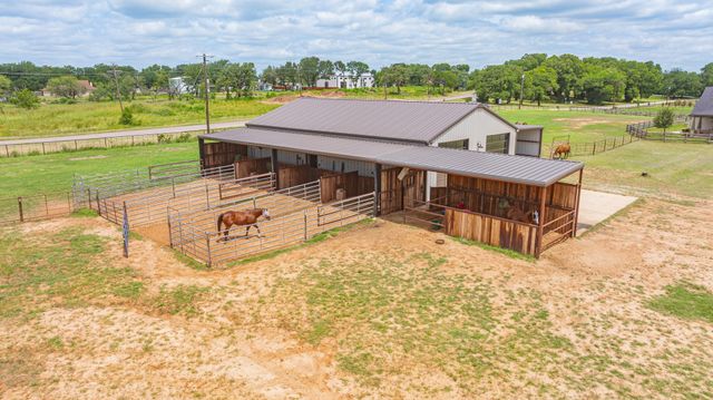 5255 Dennis Road Road, Weatherford, TX 76087