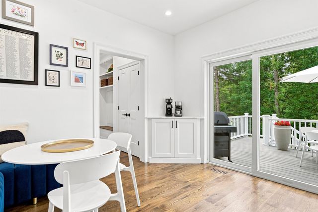 19 Wild Apple Lane, Exeter, NH 03833