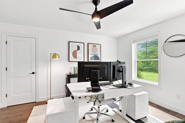 19 Wild Apple Lane, Exeter, NH 03833