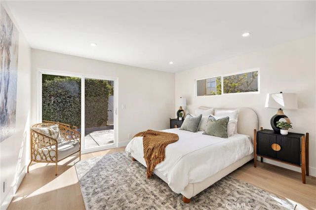 359 Ravello Lane, Costa Mesa, CA 92627