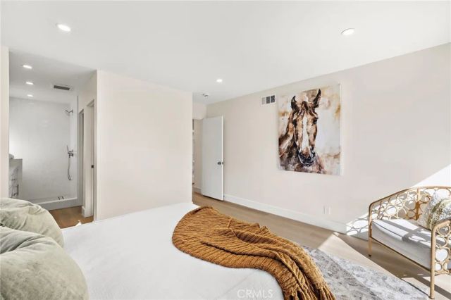 359 Ravello Lane, Costa Mesa, CA 92627