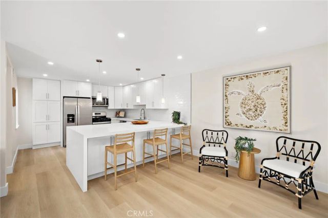 359 Ravello Lane, Costa Mesa, CA 92627