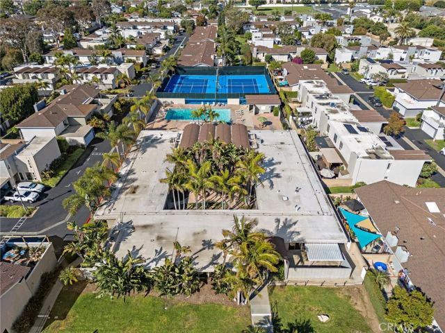 359 Ravello Lane, Costa Mesa, CA 92627