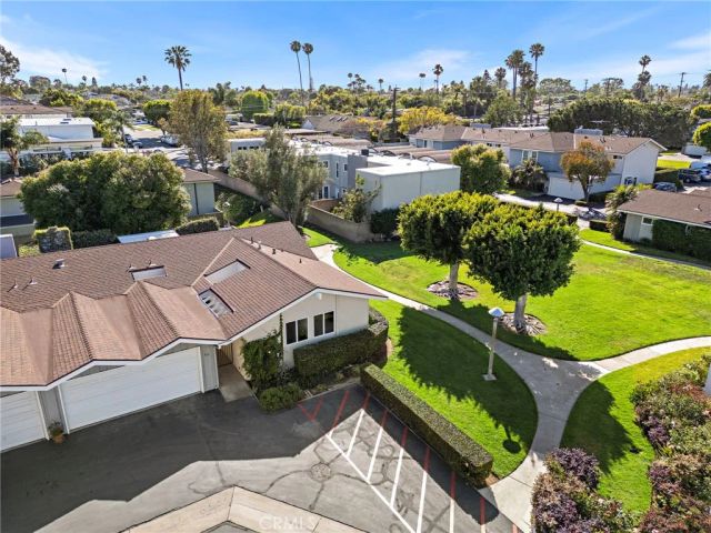 359 Ravello Lane, Costa Mesa, CA 92627