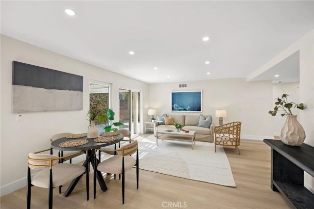 359 Ravello Lane, Costa Mesa, CA 92627