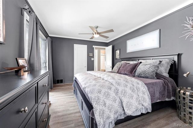 2841 Royal Avenue, Berkley, MI 48072