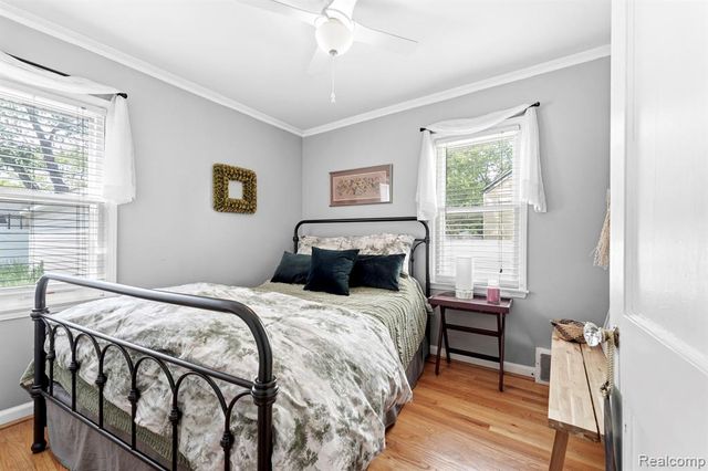 2841 Royal Avenue, Berkley, MI 48072